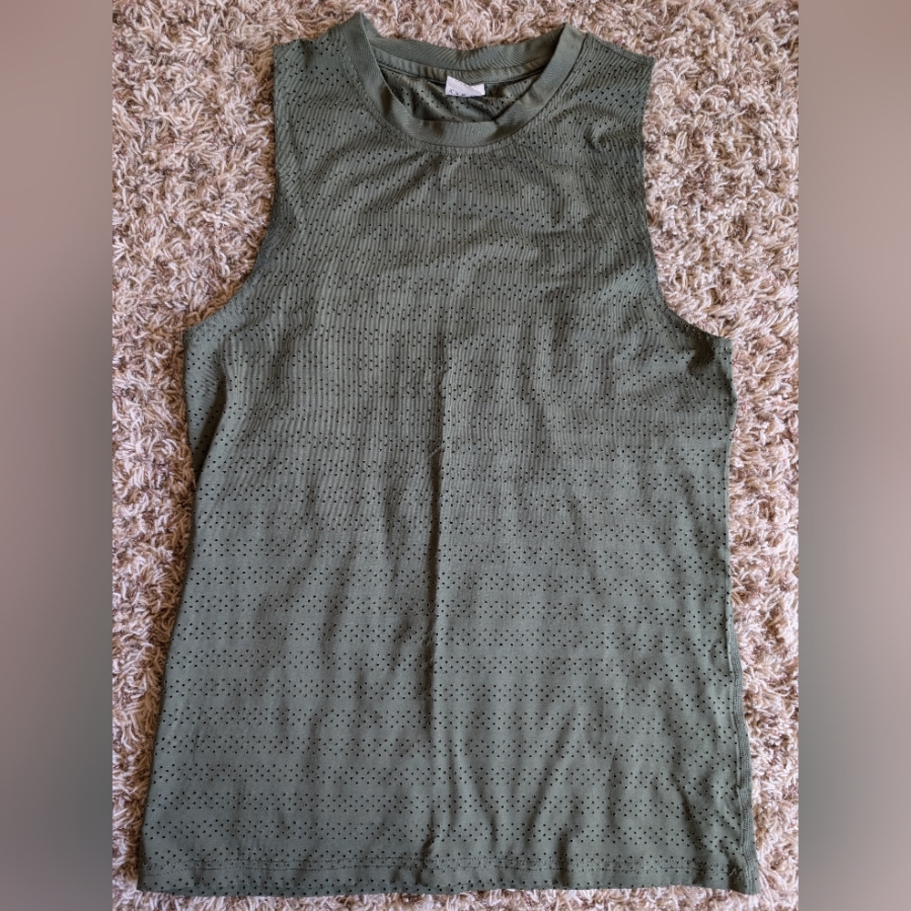 Zyia Olive Chill Tank
